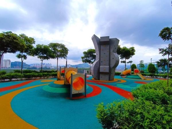 Apartment Datum Jelatek - Klcc Sky Ring Linked To Lrt & Mall By Awna